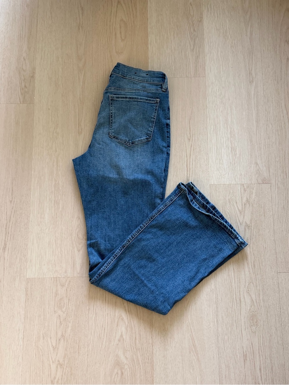 Dynamite Ruby Bootcut high rise NWOT - Picture 7 of 9